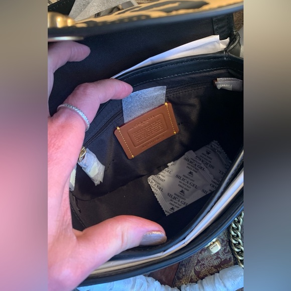 Authentic COACH 1941 calf leather leopard 3 straps turnlock flap Crosb/shoulder. - Picture 10 of 16